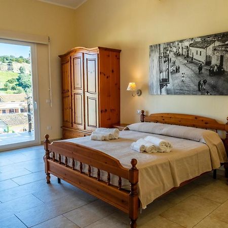 Casa Tacconi Bed & Breakfast วิลลัสซีมีอุส ภายนอก รูปภาพ