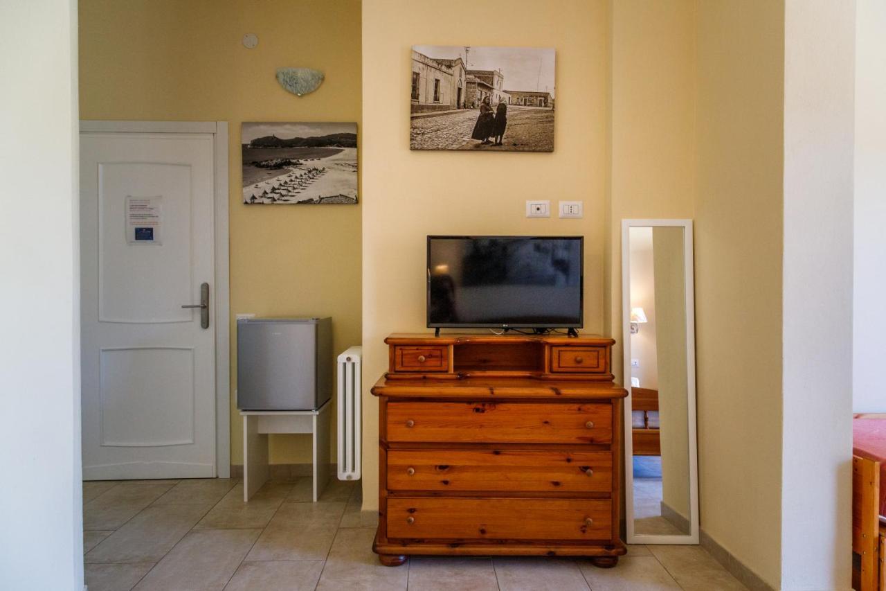 Casa Tacconi Bed & Breakfast วิลลัสซีมีอุส ภายนอก รูปภาพ
